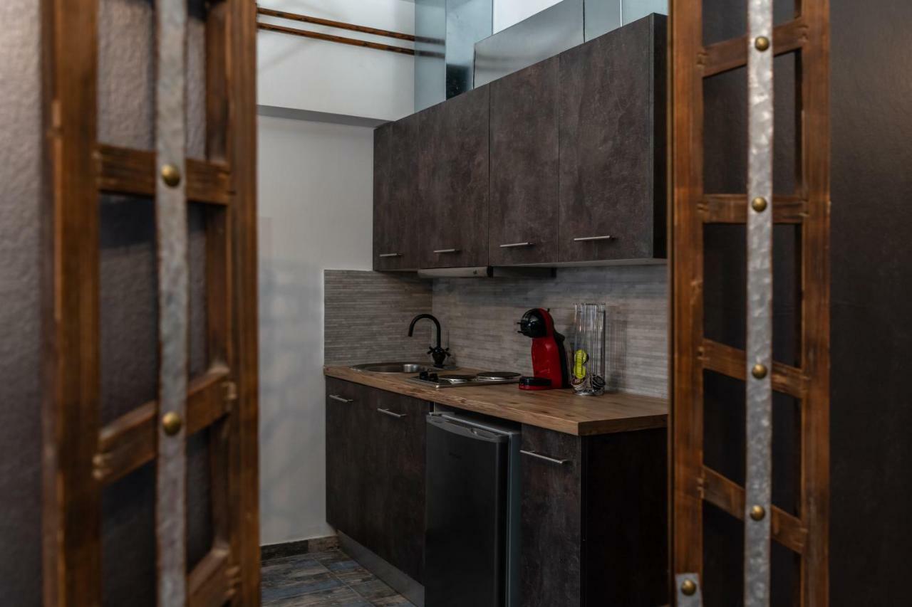 Superb Industrial Style Lodge Heart Of Athen Exterior foto
