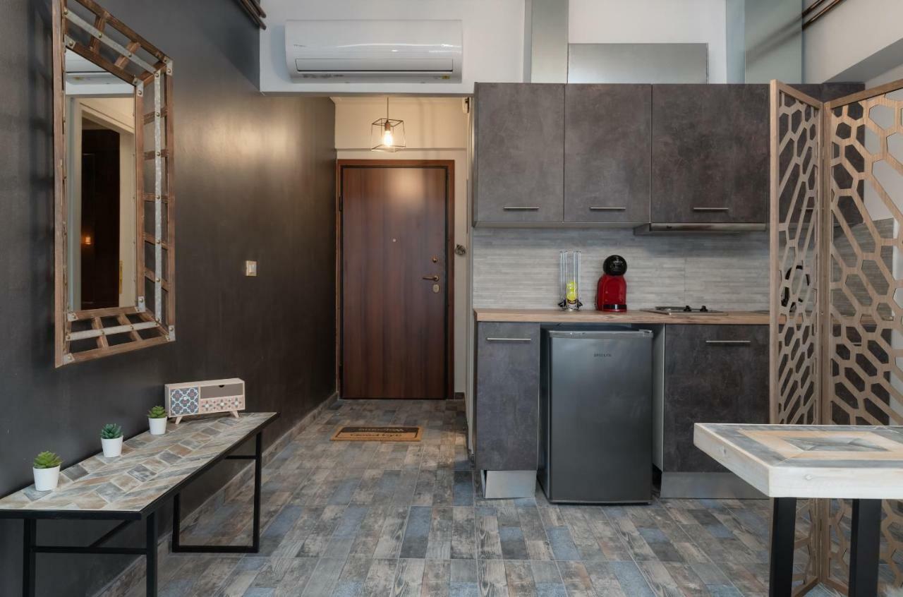 Superb Industrial Style Lodge Heart Of Athen Exterior foto